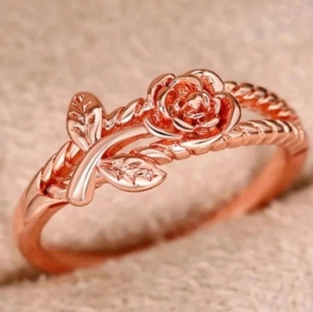 Lovely Rose Golden Intricate Detailed Rose Floral Ring